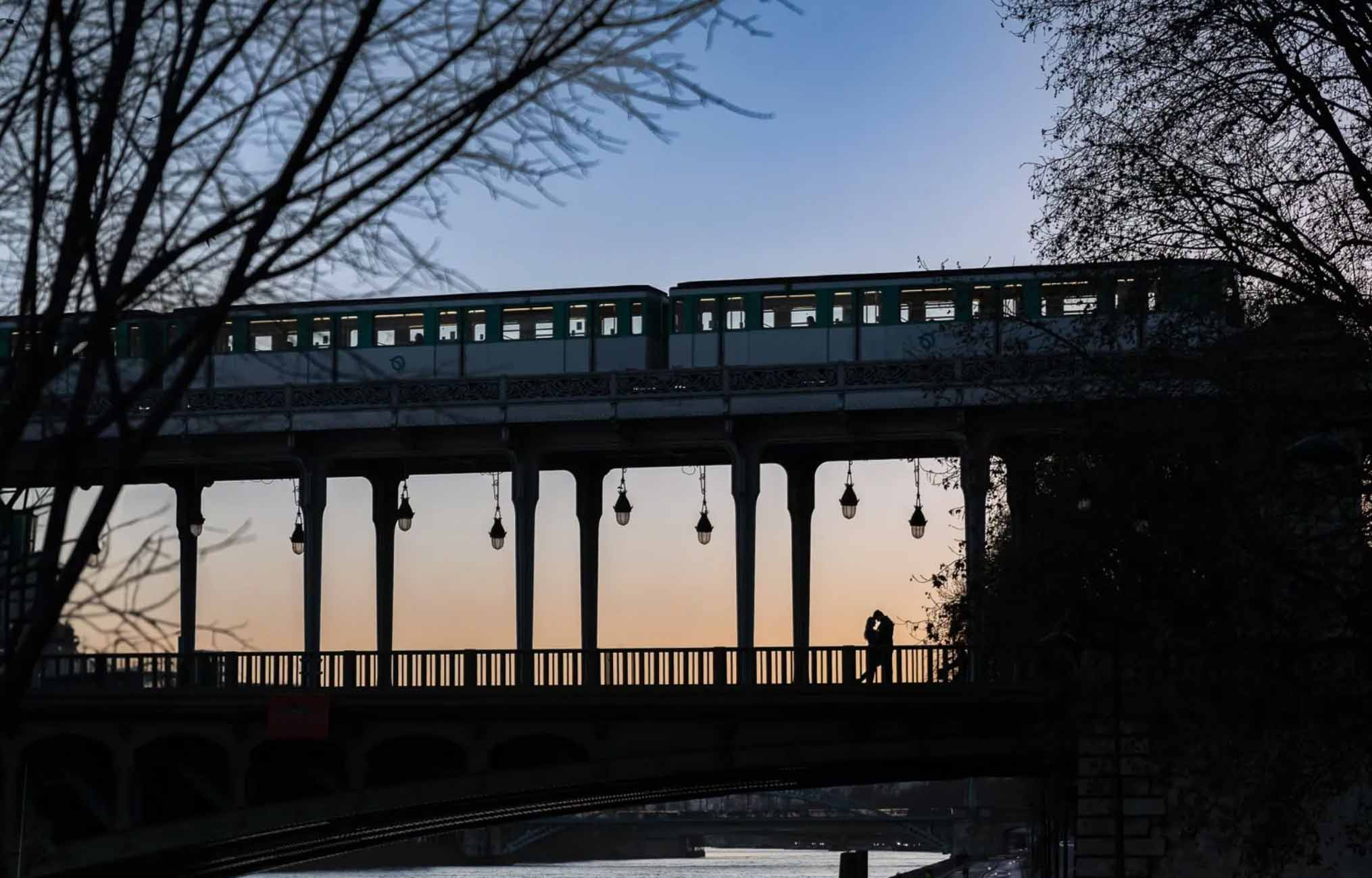 Silhouette couple portrait photographed by a Dubai couple photographer at sunset