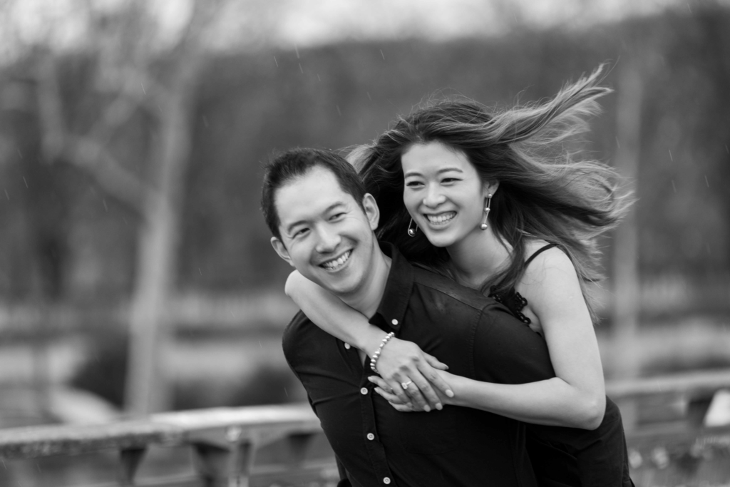 Minimal and emotional couple close-up photographed by a Dubai-based couple photographer with a natural approach.